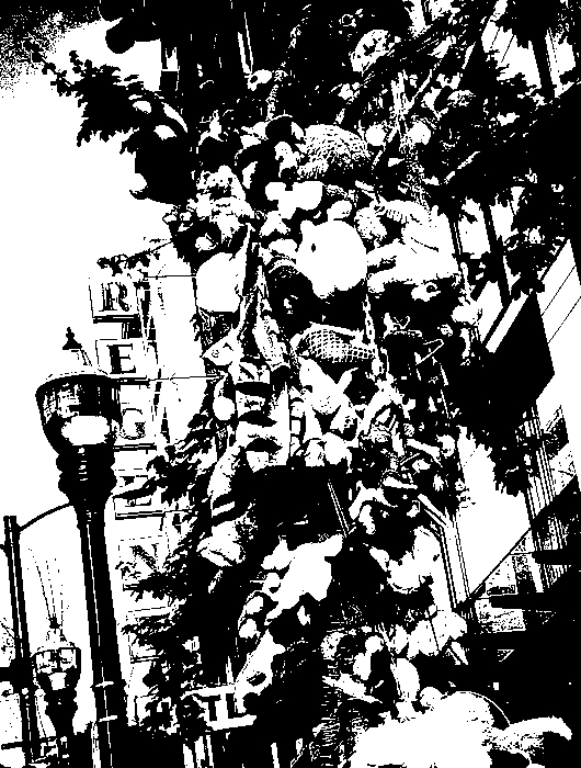 over 100 crappy toys in a crap tree the Regent.